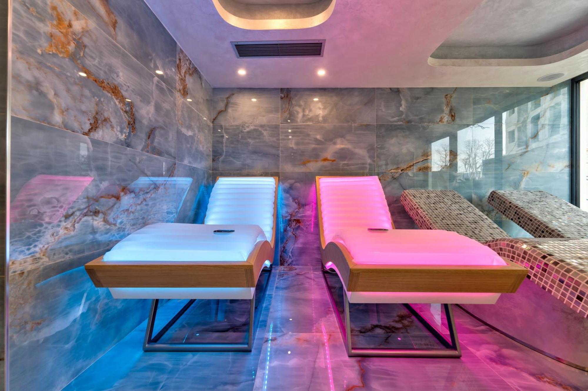 זלאטיבור Golden Panorama Spa & Wellness מראה חיצוני תמונה