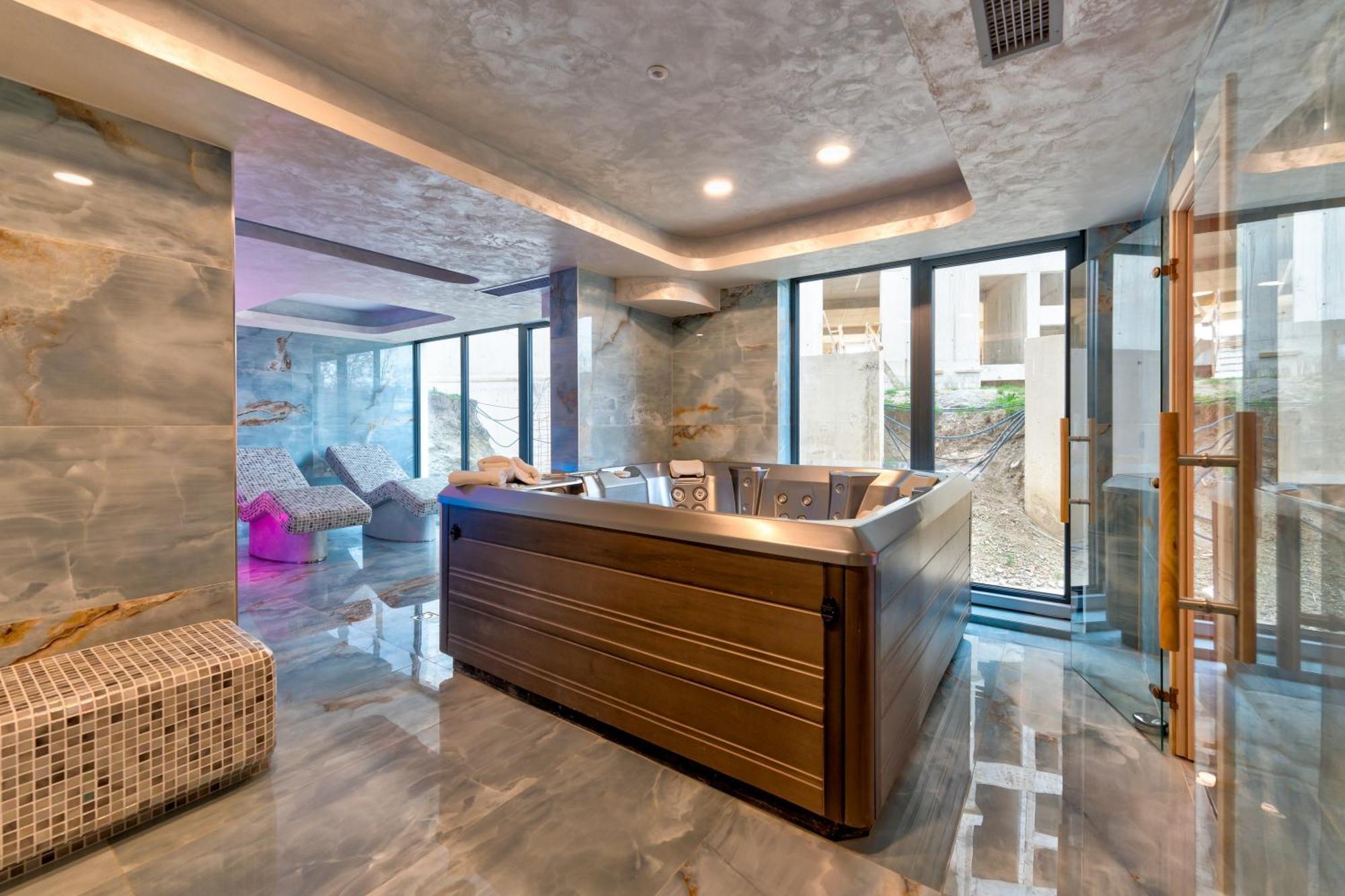 זלאטיבור Golden Panorama Spa & Wellness מראה חיצוני תמונה