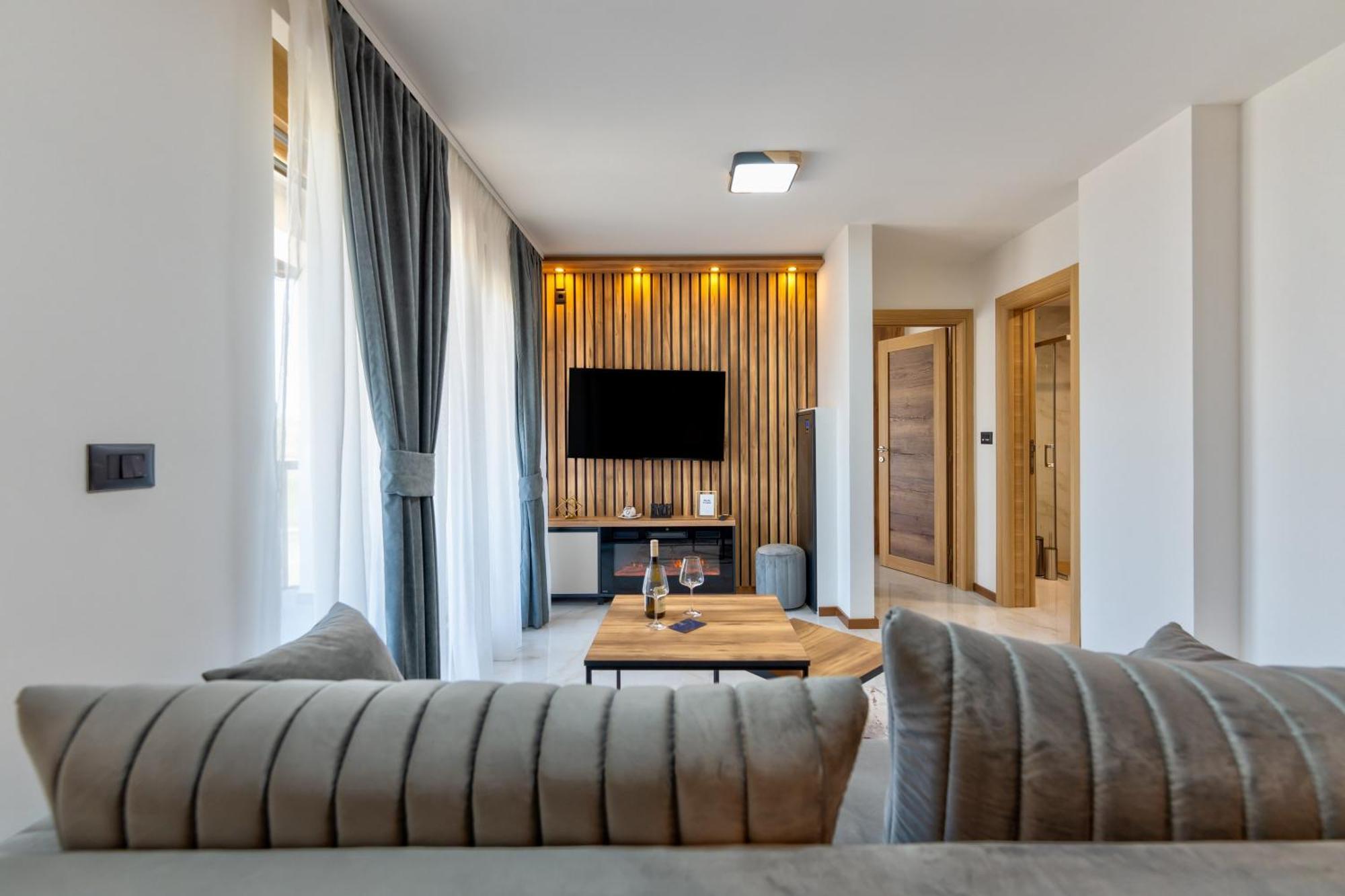 זלאטיבור Golden Panorama Spa & Wellness מראה חיצוני תמונה